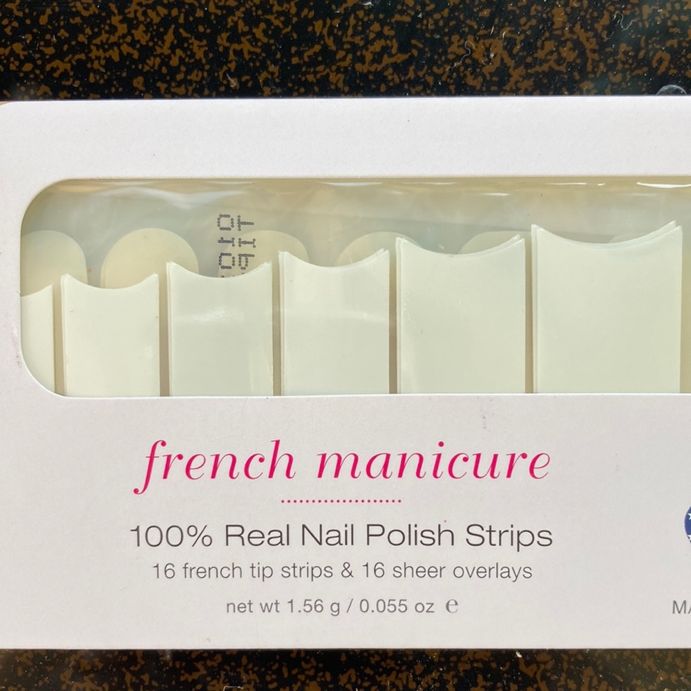 NWT Retired ColorStreet French Manicure Design set MEET ME IN PARIS